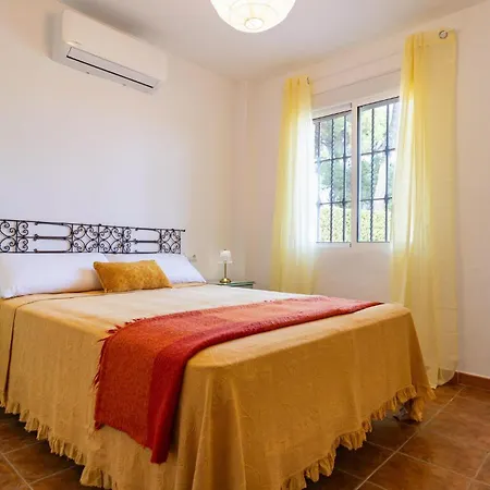 Holiday home Beautiful In Villanueva Del Rio Y M
